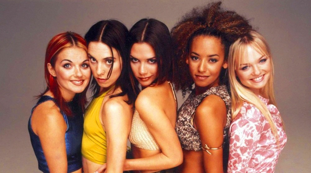 Бывшая солистка Spice Girls Мел Си подверглась изнасилованию перед первым концертом группы