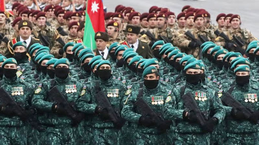 Азербайджан потерял убитыми 71 военного