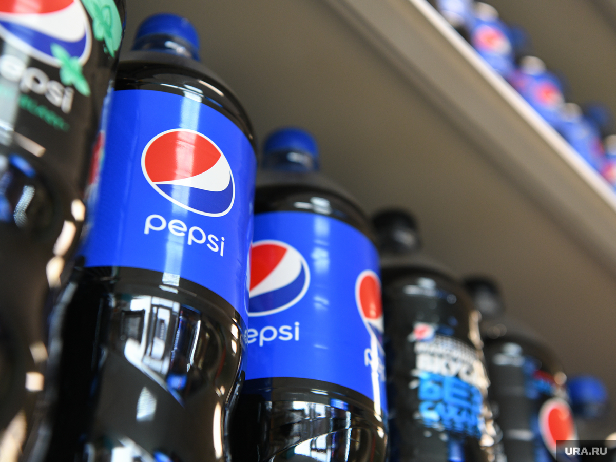 Компания Pepsi прекратила производство и разлив сладких напитков в России