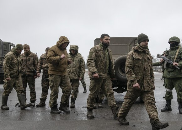 Россия и Украина обменялись пленными: среди них Виктор Медведчук