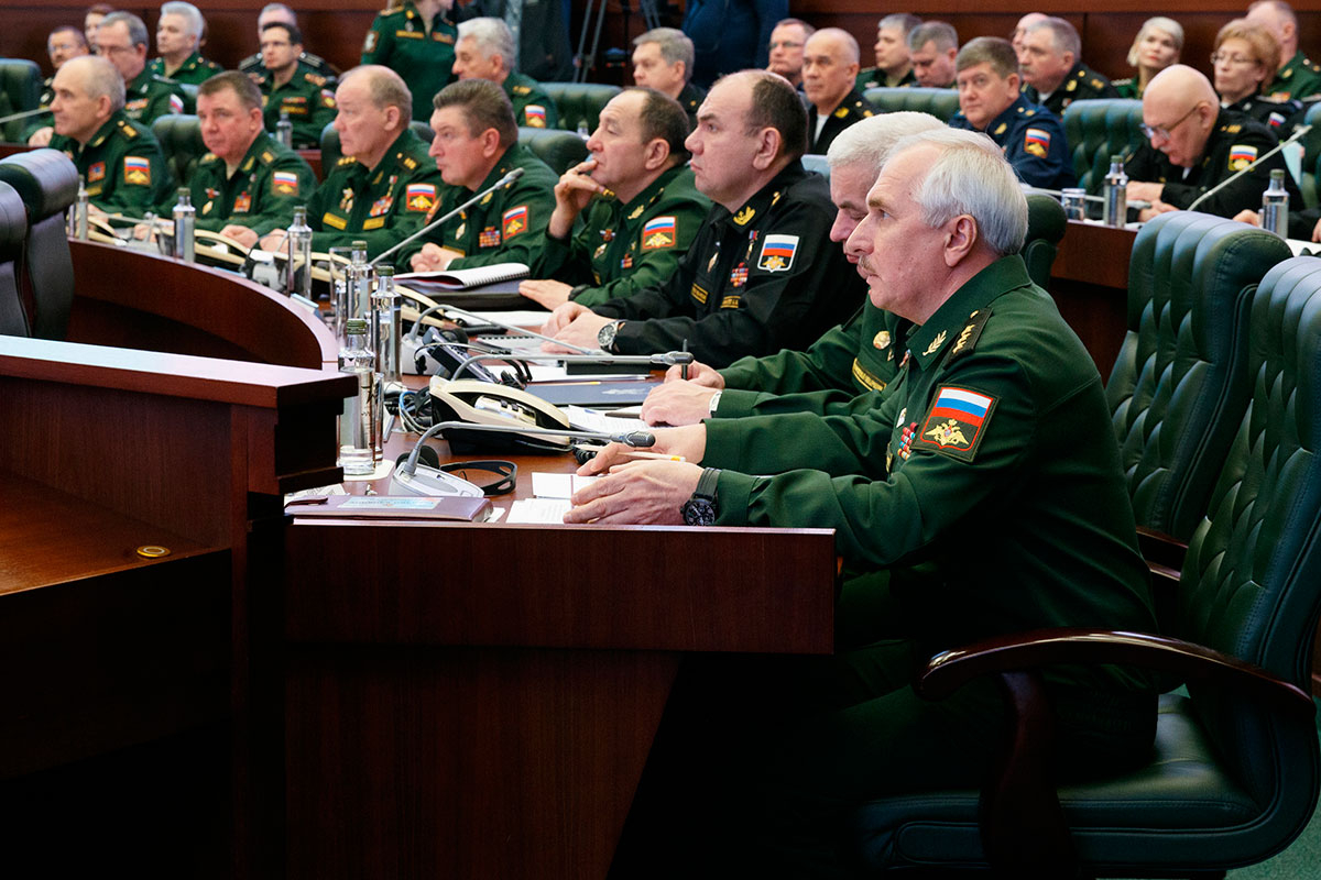 Минобороны РФ провело утренний брифинг по ситуации в Донбассе