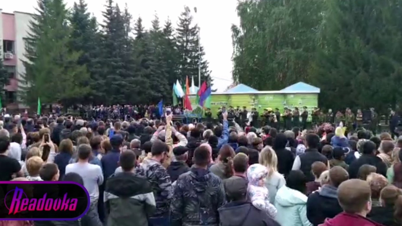 Мужественно и без слез: так выглядит отправка военнослужащих в одном из районов Башкирии