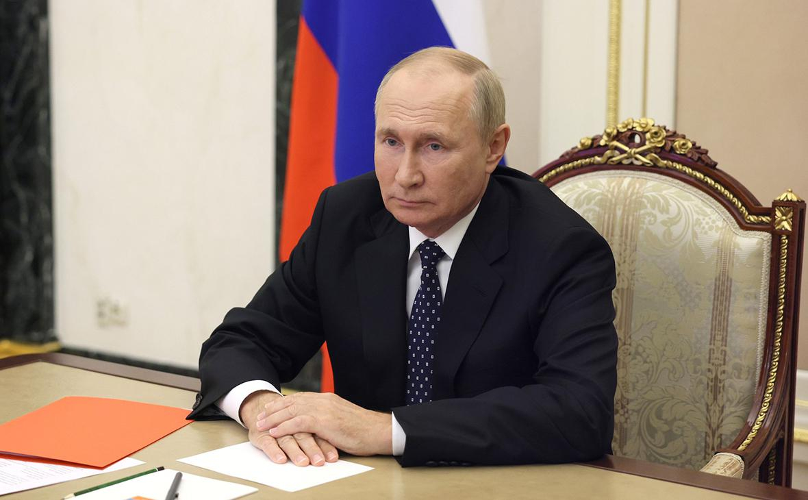 Владимир Путин снял с должности постпреда РФ при ЕС