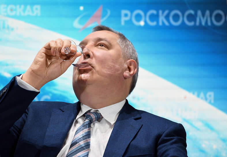 В РФ может появиться Крымский федеральный округ под руководством Рогозина