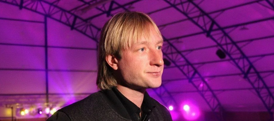 Фигурист Евгений Плющенко рассказал, что будет делать, если придет повестка в военкомат