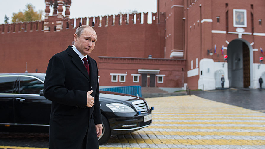 Владимир Путин выступил на Красной площади