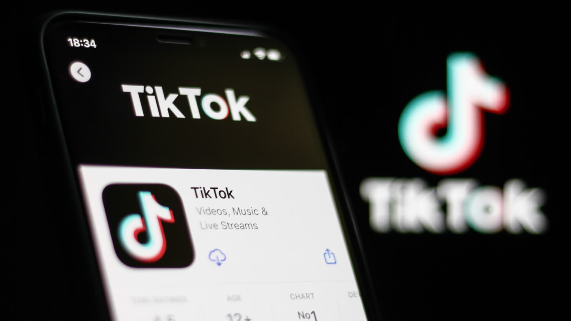 TikTok оштрафовали на 3 млн рублей за пропаганду ЛГБТ