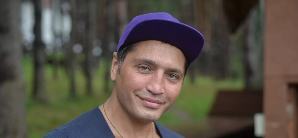 Блогер Рустам Солнцев прокомментировал отъезд певицы Аллы Пугачевой