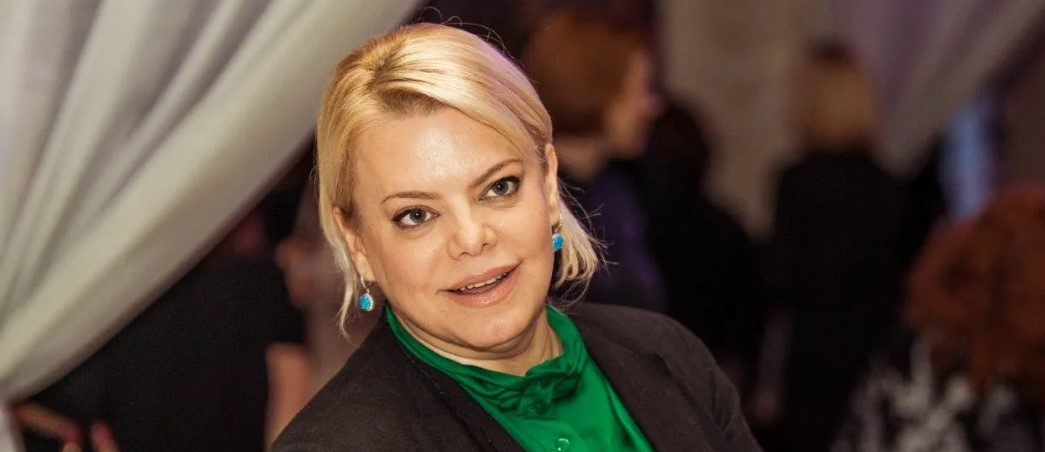 Актриса Яна Поплавская заявила, что на певицу Аллу Пугачеву уже никто не обращает внимания