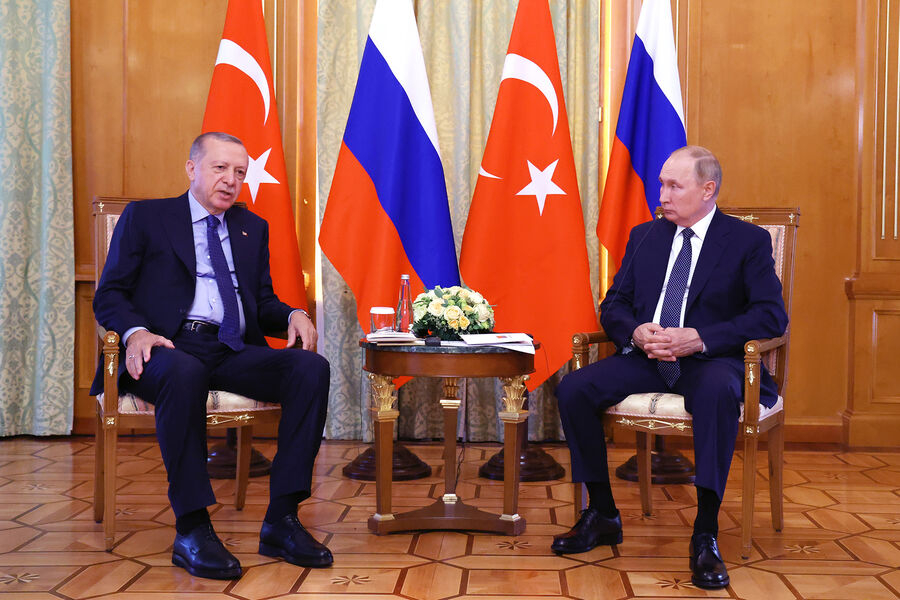 Путин выразил официальные соболезнования Эрдогану в связи с трагедией на угольной шахте