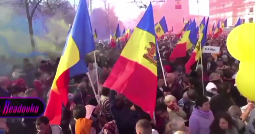В Кишиневе снова массовые протесты