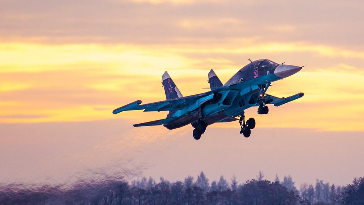 Стало известно, что пилоты Су-34 в Ейске катапультировались в последний момент