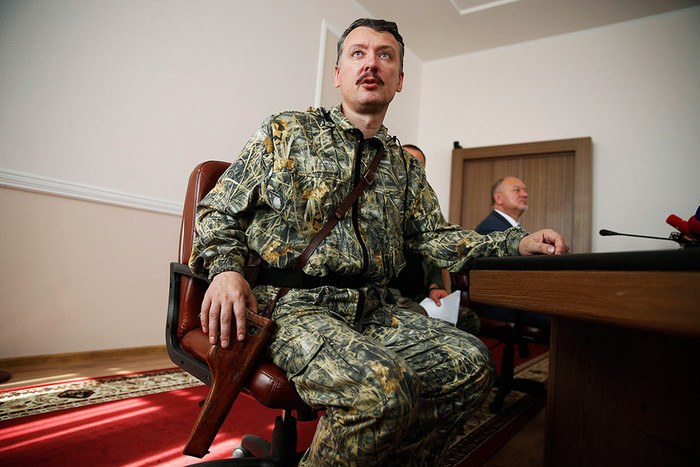 Игорь Стрелков жив, здоров и действительно находится на фронте