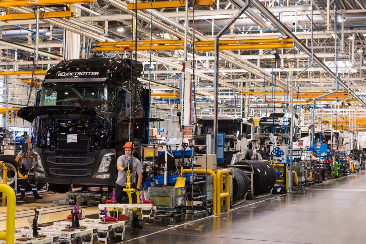 Volvo Group допускает полную или частичную продажу бизнеса в РФ
