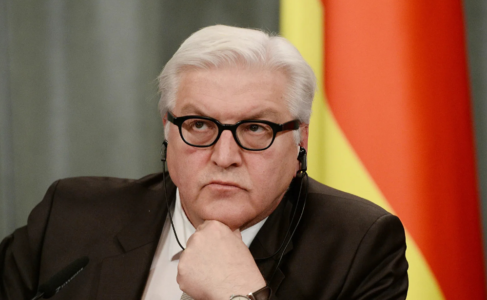 Президент ФРГ Штайнмайер отменил свой визит в Киев