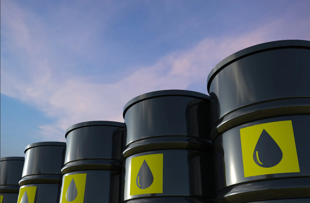 Байден приказал чиновникам подготовиться к новым выбросам нефти на рынок