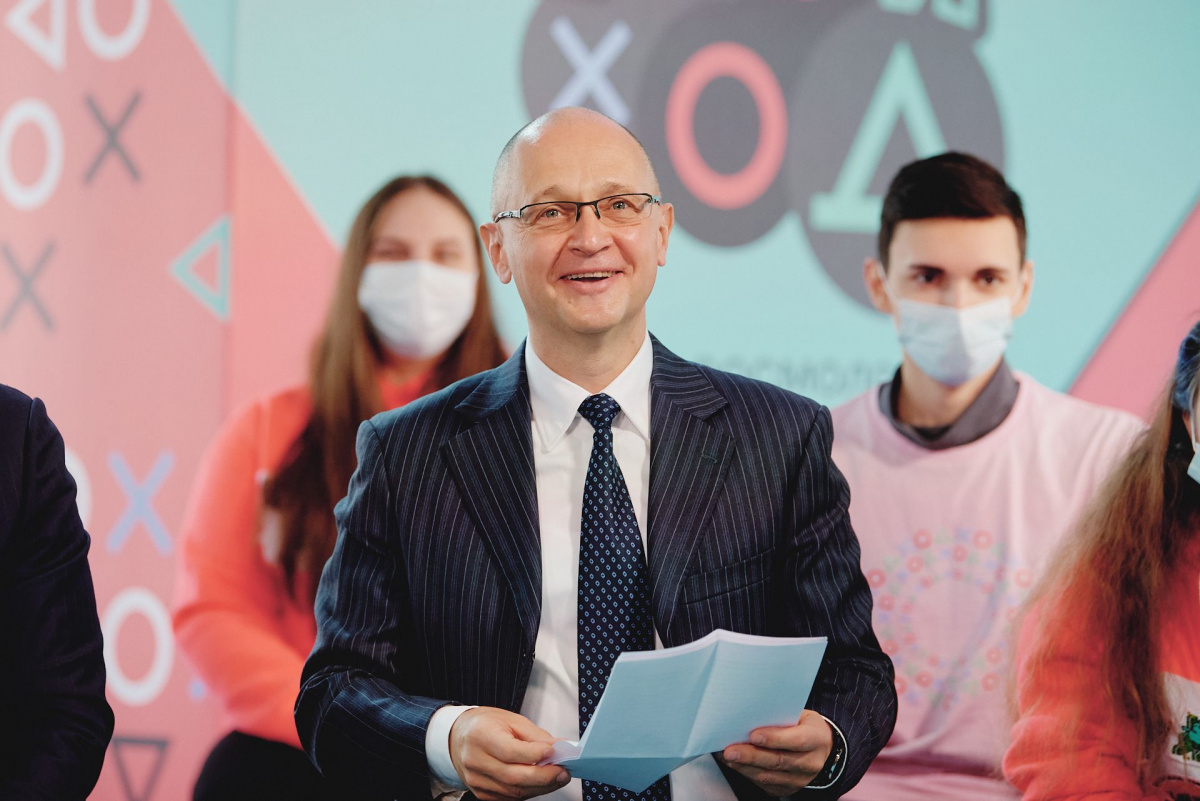 Кириенко считает, что россиянам нужно сплотиться для победы
