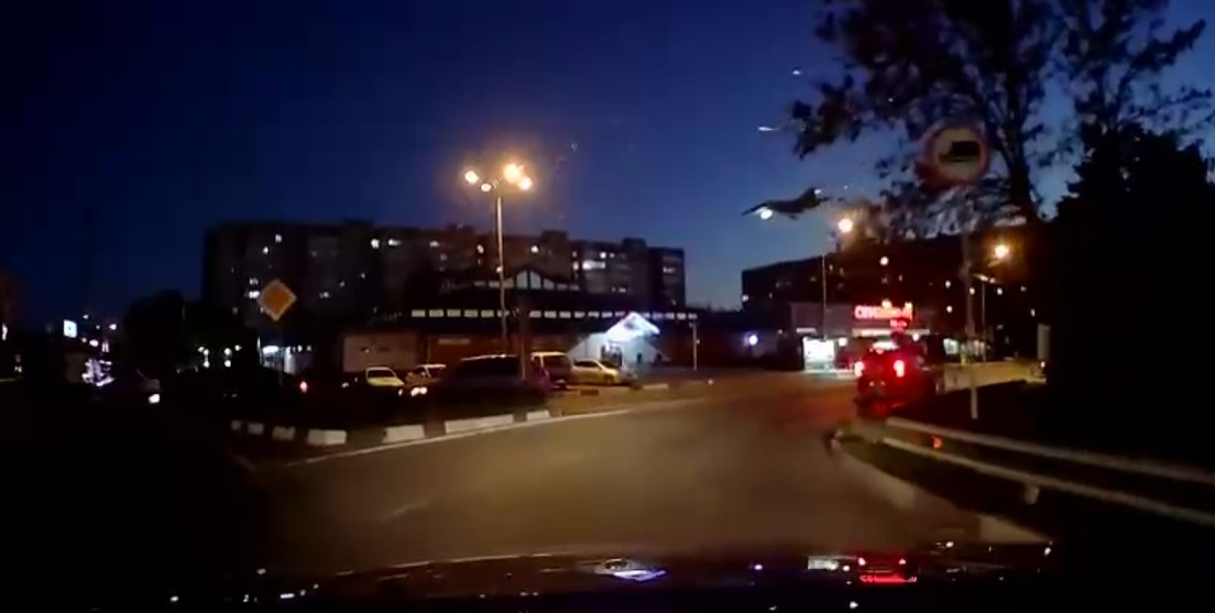 После крушения Су-30 СМ в Иркутске без света остались 150 домов