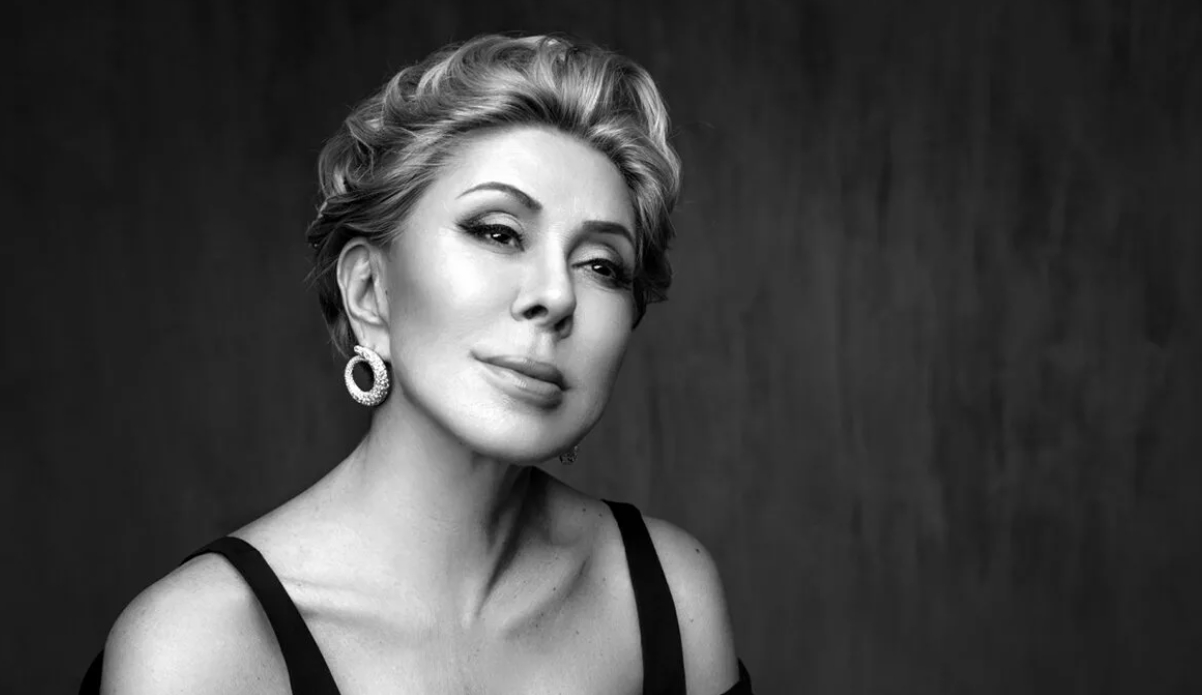 Наталья Лапина заявила, что Любовь Успенская украла у нее песни по просроченному паспорту