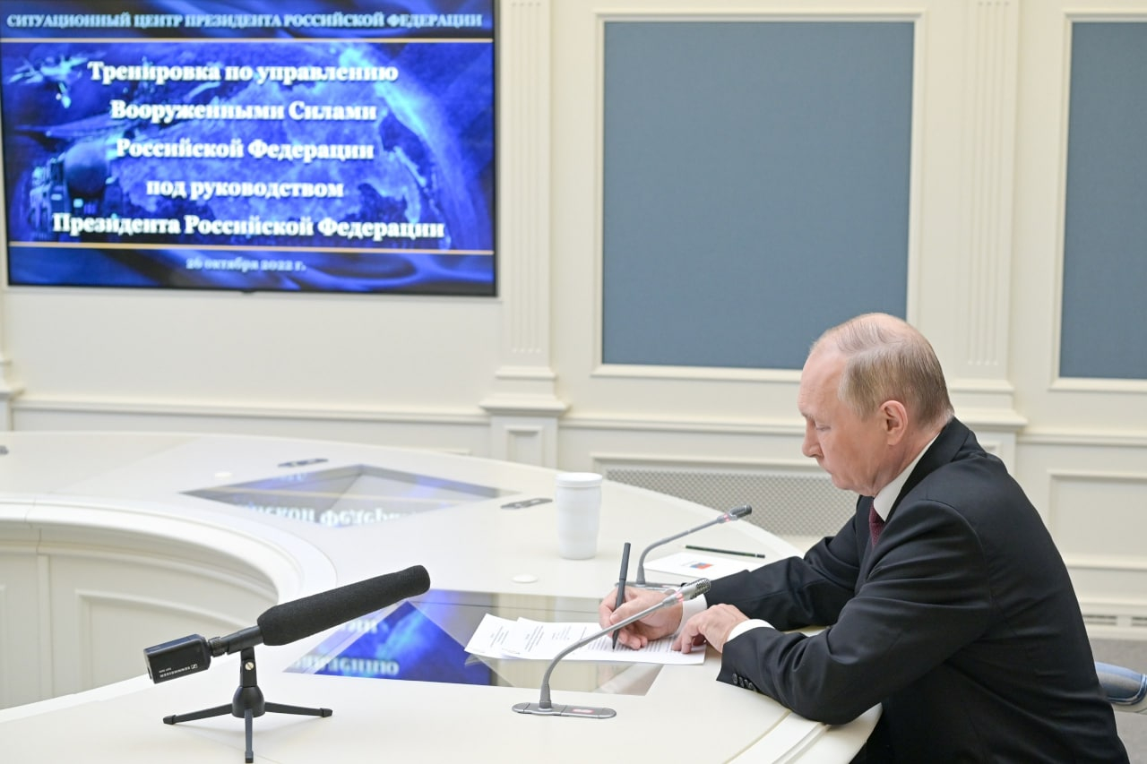 Путин заслушал доклад Шойгу по тренировке сил стратегического сдерживания