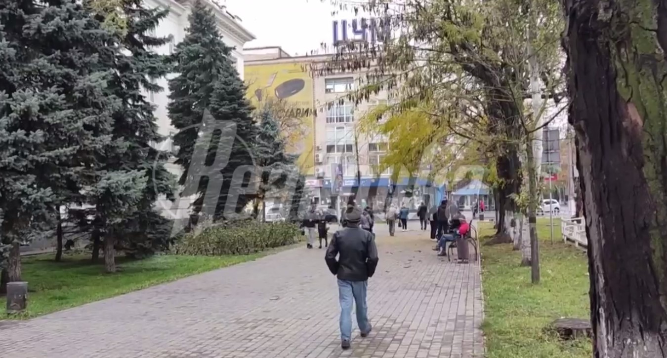 В Херсоне после недели эвакуации по-прежнему многолюдно, жители не хотят уезжать