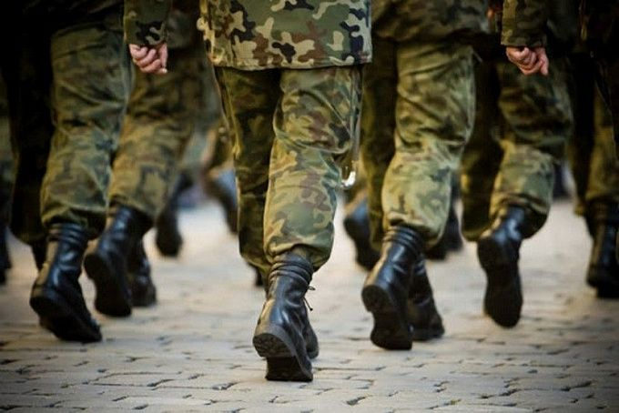 В Чите военных выгнали из части во время приезда губернатора