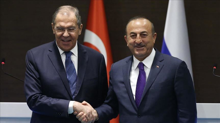 Главы МИД России и Турции провели телефонный разговор