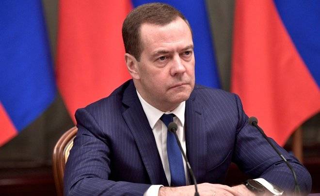 Медведев: черная полоса Польши началась с окончания Смуты в России в 1612 году