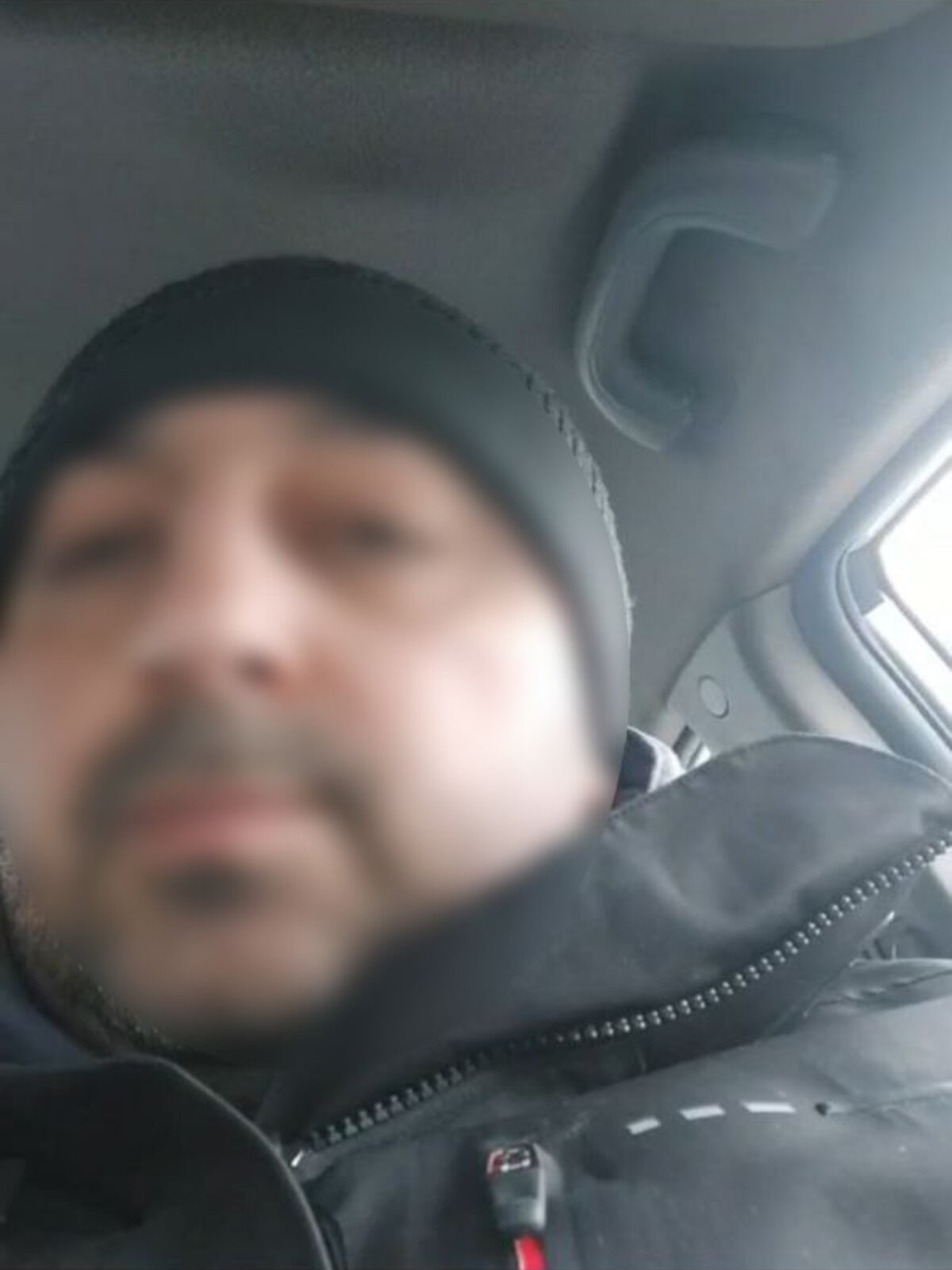 «Наш пострел везде поспел»: смолянин требует секс за гражданство и стреляет в мигрантов