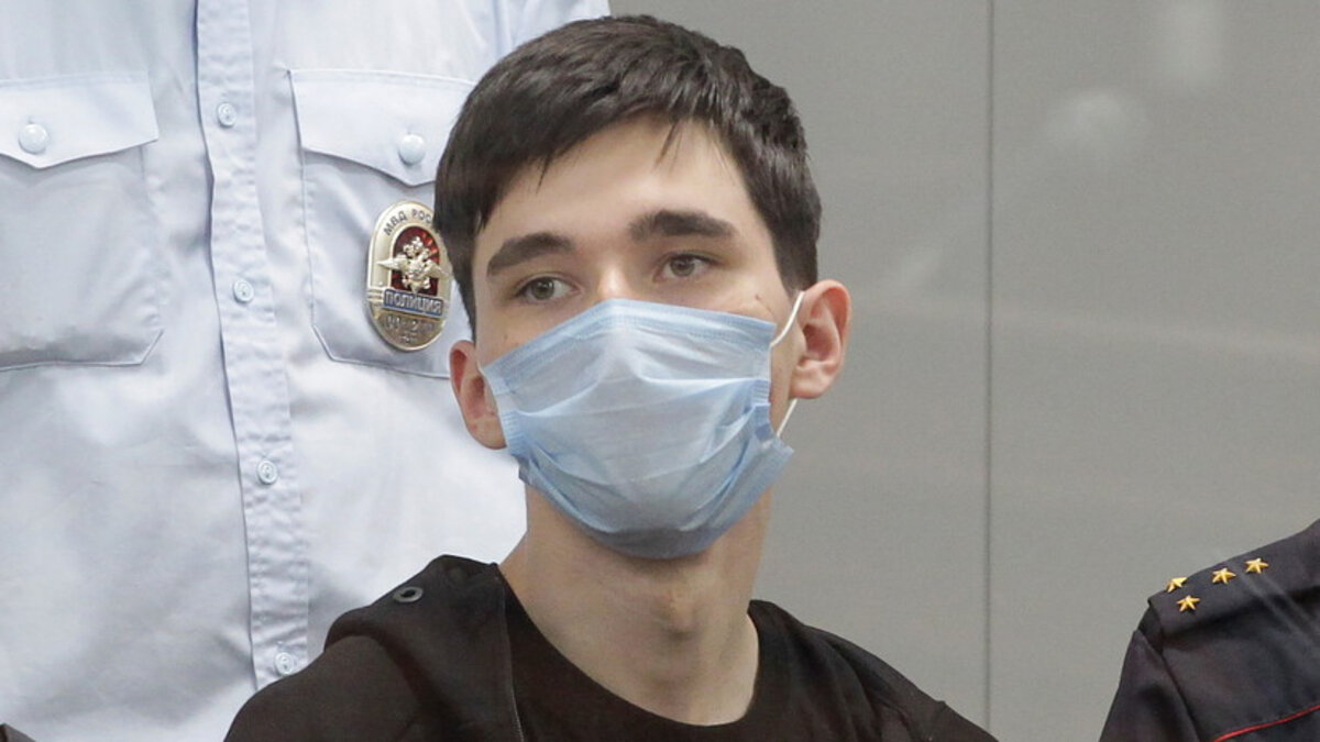 «Казанский стрелок» в суде полностью признал вину в убийстве девяти человек