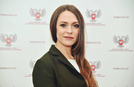 Замгубернатора Херсонской области Екатерину Губареву задержали правоохранители