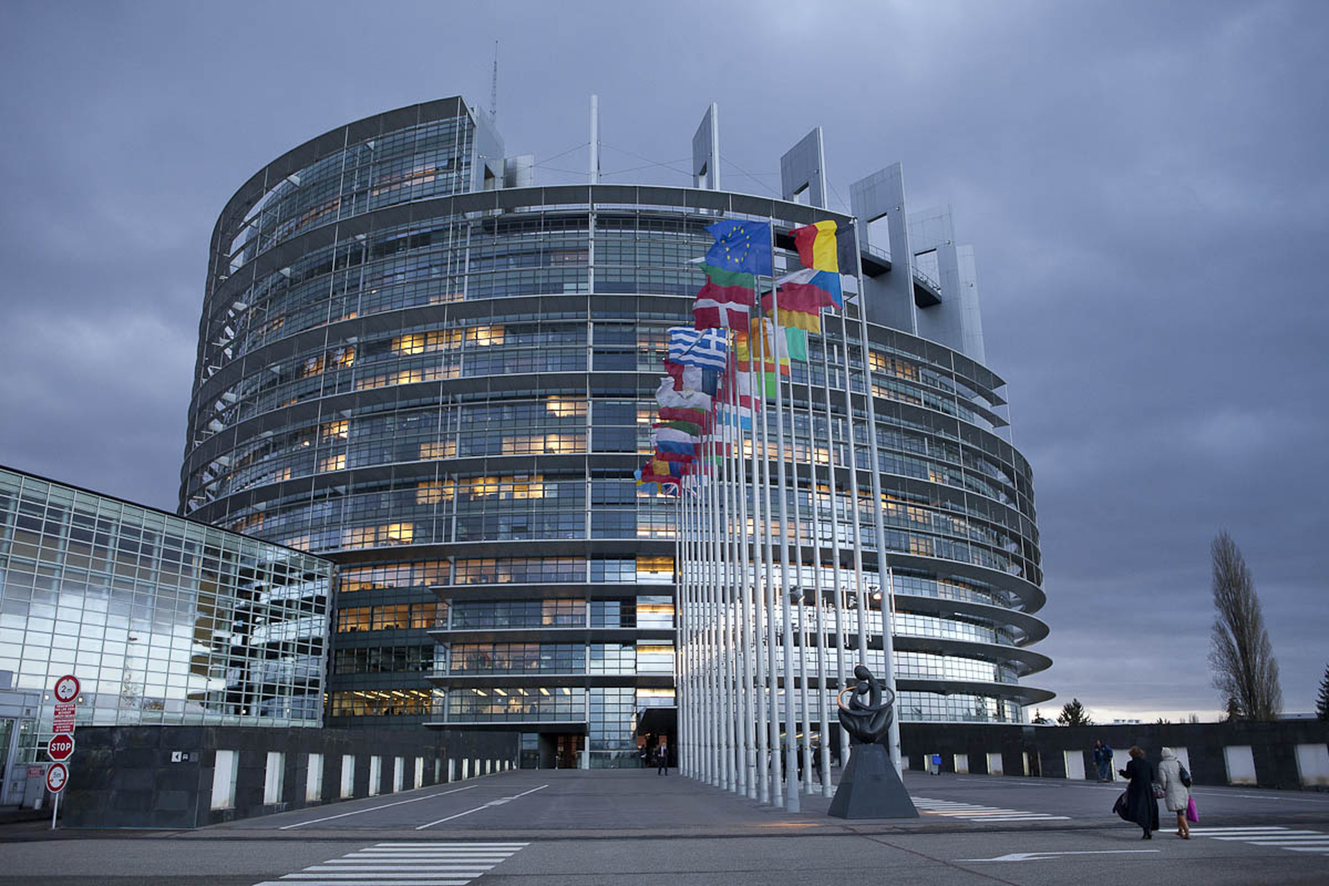 Европарламент расписался в собственном бессилии