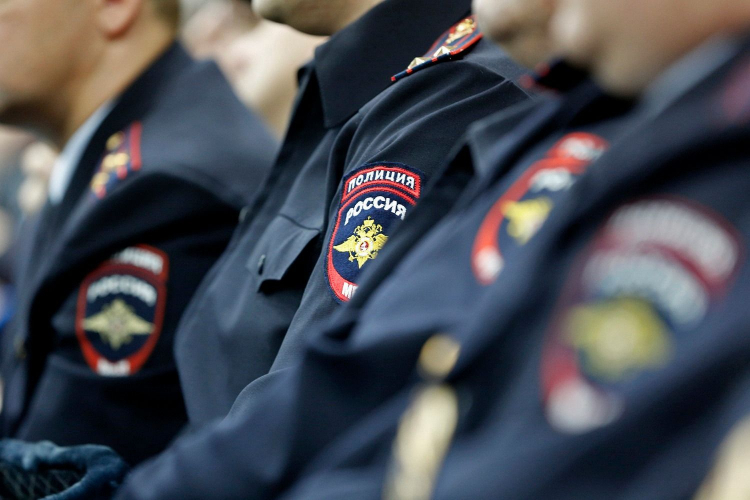 Госдума приняла закон, согласно которому иноагентам нельзя служить в МВД