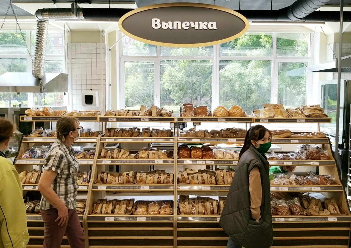 «Растут как на дрожжах»: алкомаркеты вытесняют пекарни из помещений