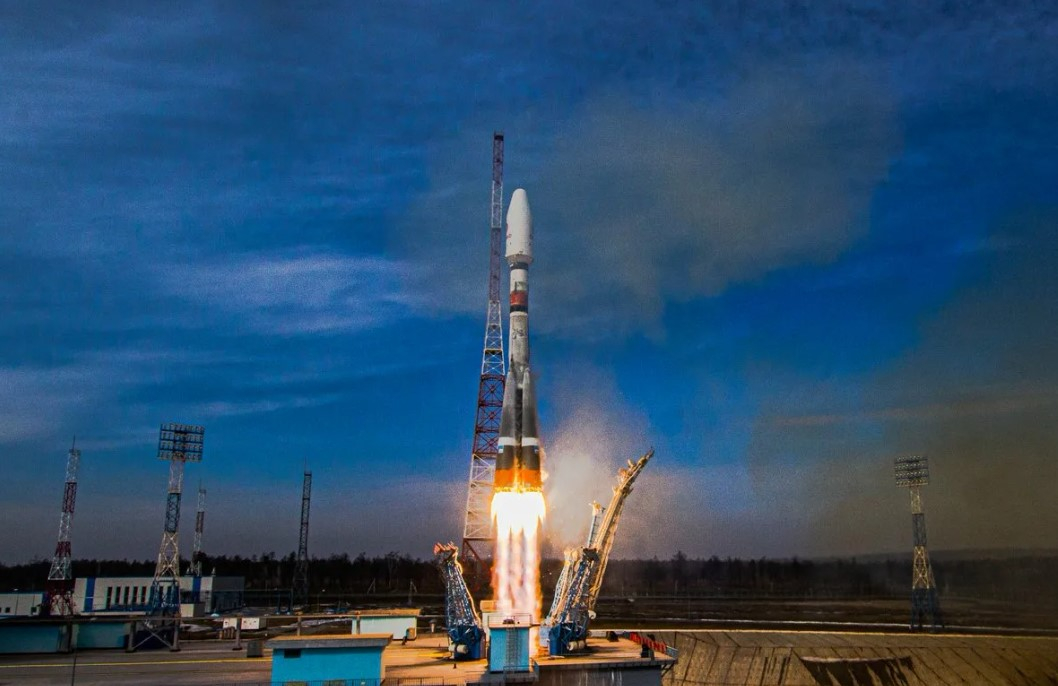 С космодрома Плесецк была запущена ракета-носитель «Союз-2.1б» с военным спутником