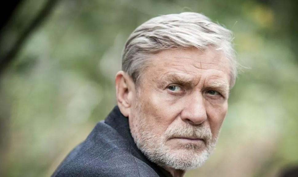 Актер «Любовь и голуби» Александр Михайлов назвал Киркорова и Бузову «вонючей попсой»