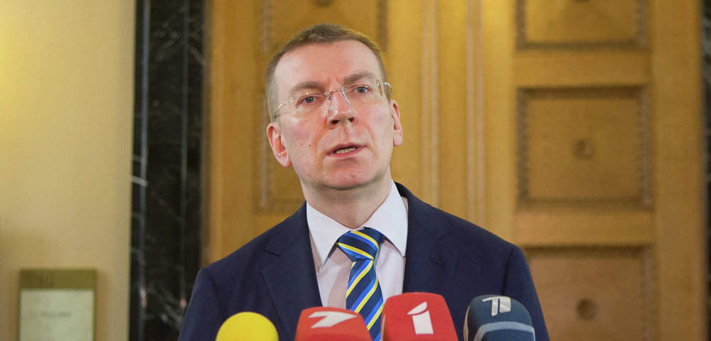 Глава МИД Латвии призвал Украину атаковать базы российских ракет