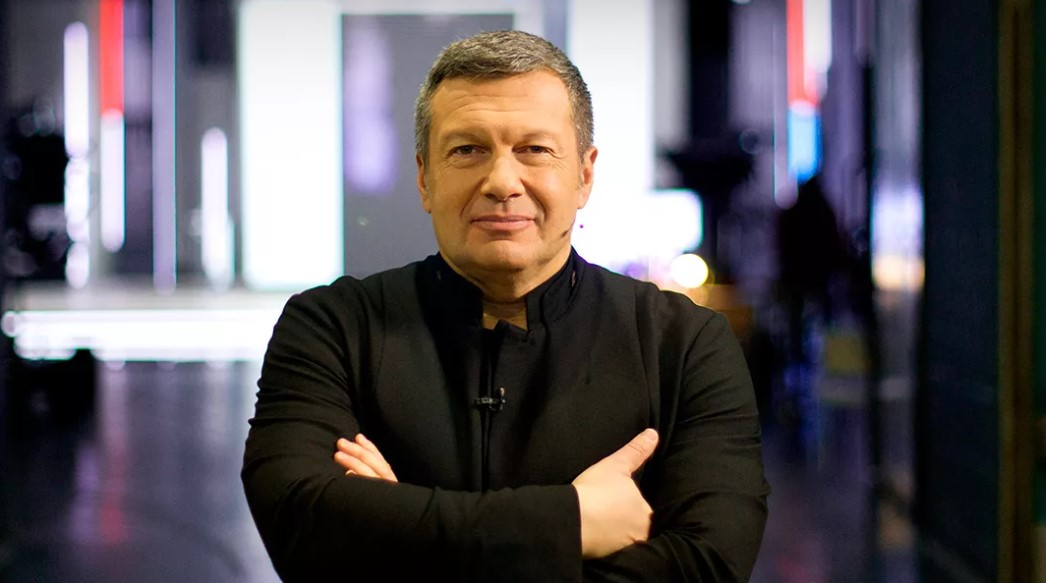 Продюсер Дмитрий Ашуров рассказал, почему Cоловьева не зовут вести новогодние корпоративы