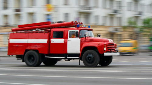 В Астраханской области столкнулись «газель» и пожарная машина