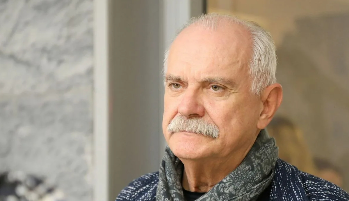 Стало известно о тяжелом недуге 77-летнего Никиты Михалкова: «У него проблемы»