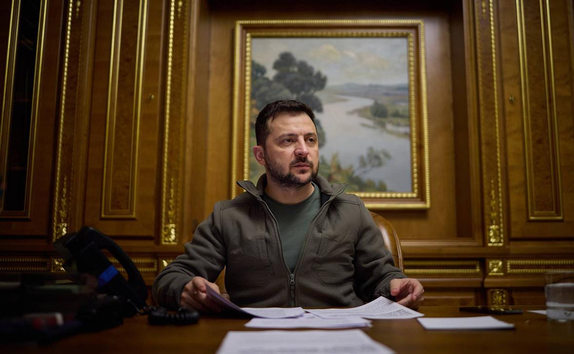 Зеленский ввел в действие указ против религиозных организаций