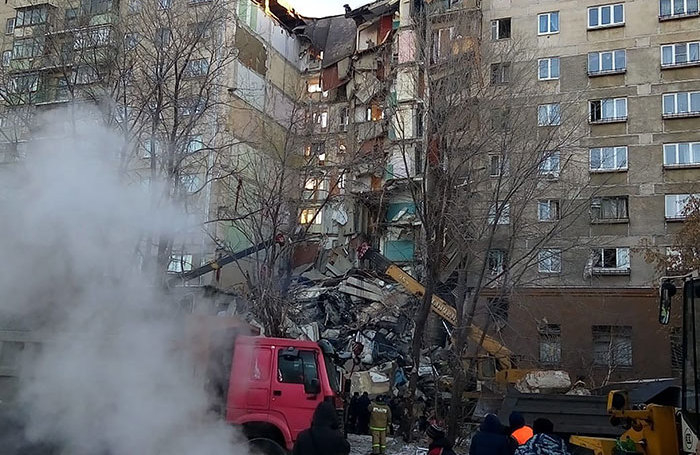 Взрыв в нижневартовской многоэтажке мог произойти по вине местного жителя