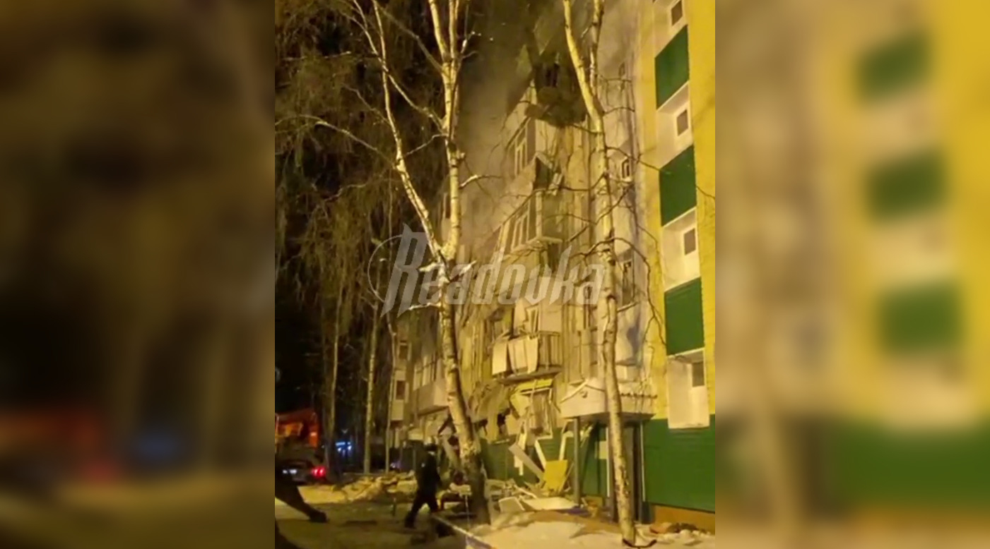В Нижневартовске, где произошла трагедия со взрывом газа, продолжается разбор завалов