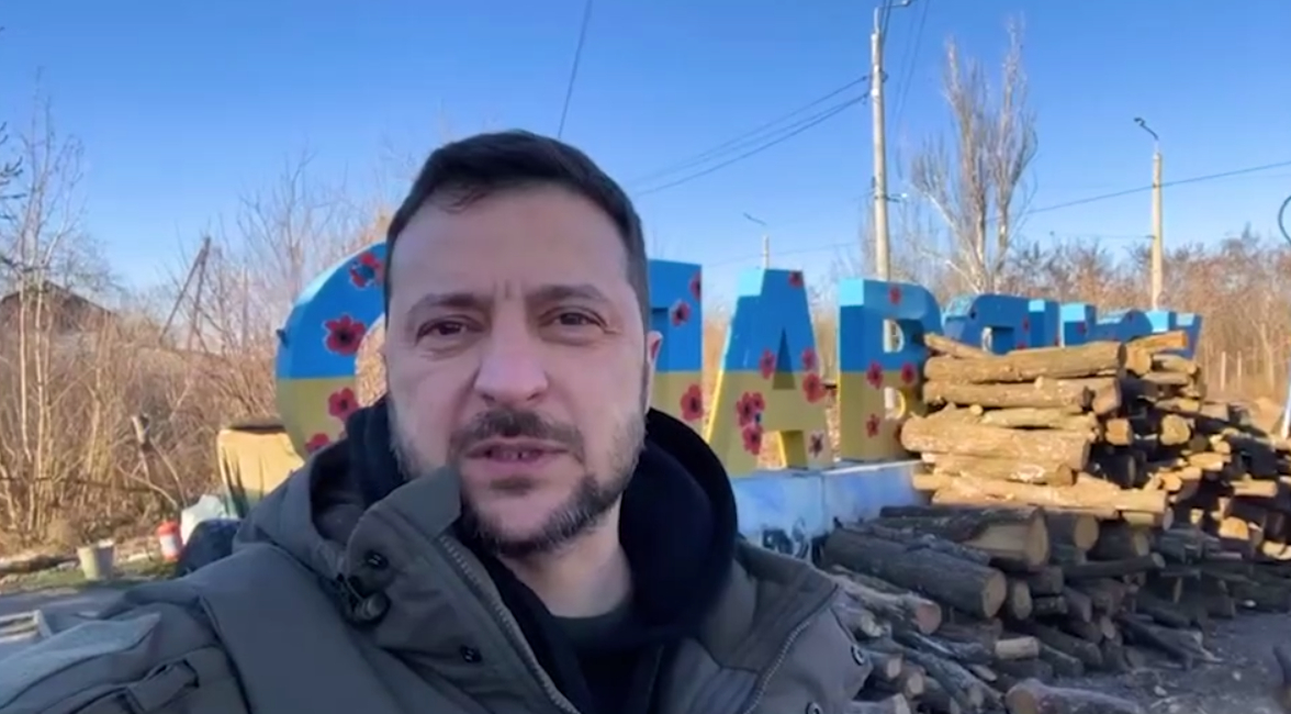 Владимир Зеленский приехал в Донбасс