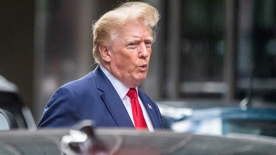 Twitter заблокировал аккаунт Трампа под давлением