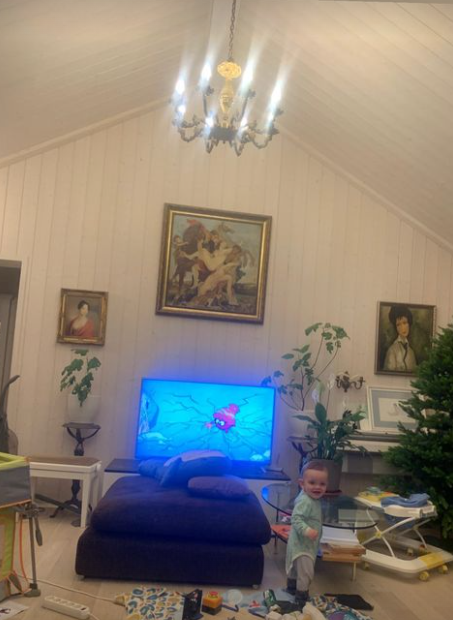 Актриса Екатерина Волкова поделилась редким снимком с внуком Тимофеем