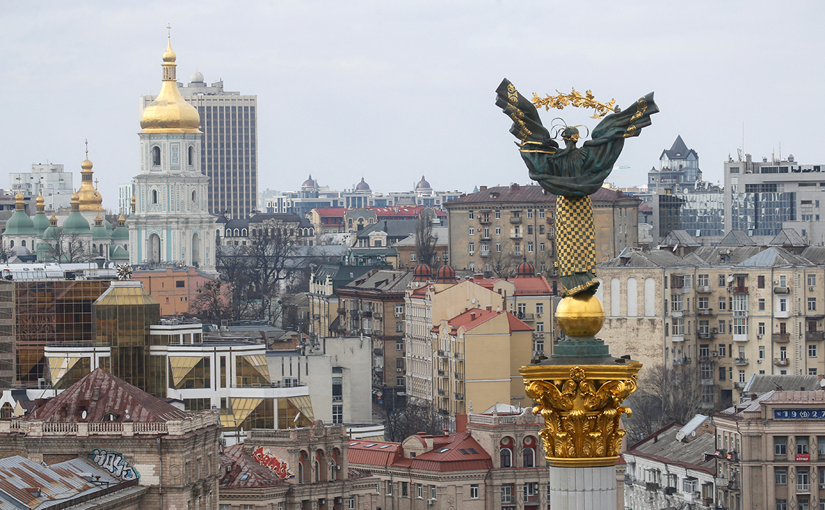 Глава нацполиции Украины назвал жителей Донбасса главной проблемой для Киева