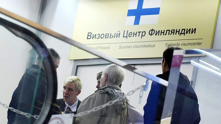 Торгпред РФ раскритиковал Финляндию за жесткое отношение к российским туристам