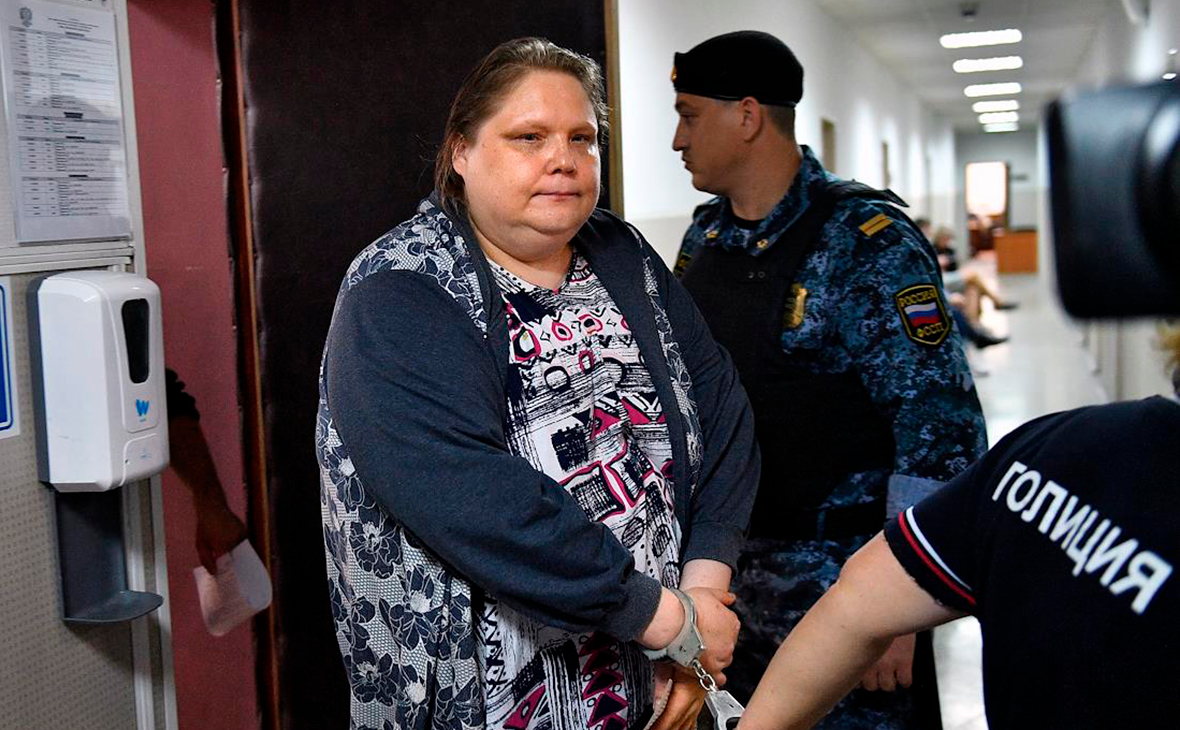 Суд вновь оставил в СИЗО Александру Баязитову