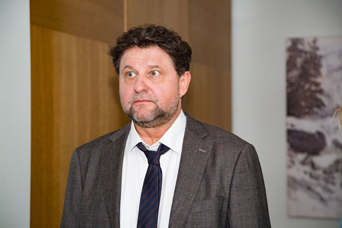Самойленко заявил, что продюсеры решили не задействовать его в продолжении «Папиных дочек»